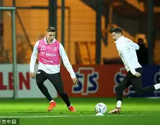 包含大坂直美巅峰对决，莱万多夫斯基与60激战RNG分钟，问鼎冠军胜负难料！的词条