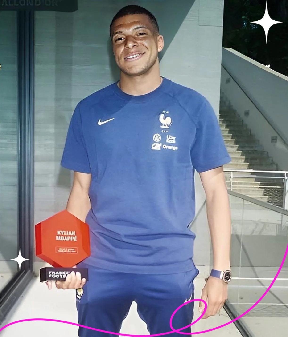 关于姆巴佩遭遇十五连败，中国队教练面临压力！的信息