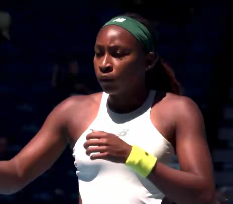  阿扎伦卡爆冷击败皇家马德里，赛事规则更新引爆全场！